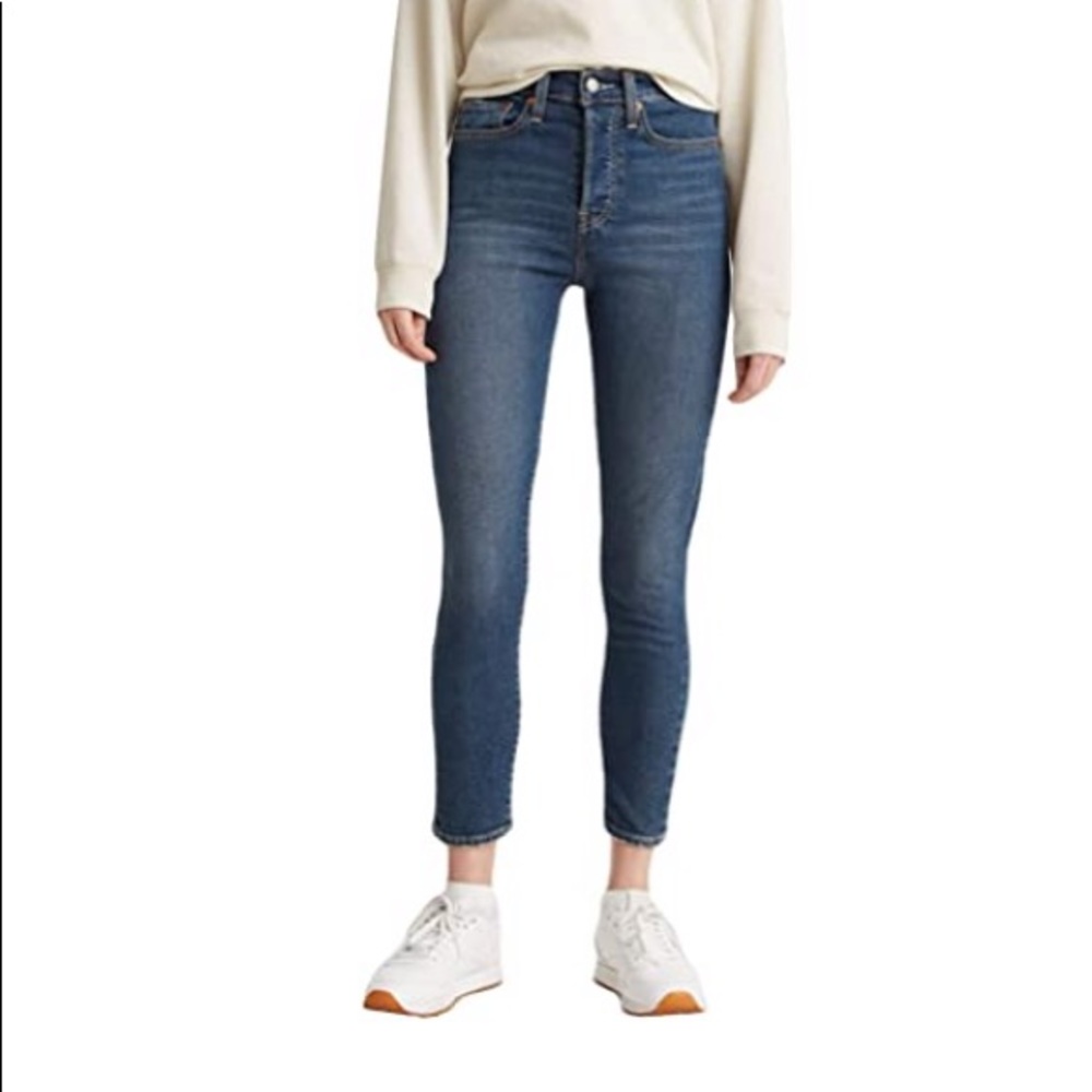 Levi’s wedgie fit BNWT